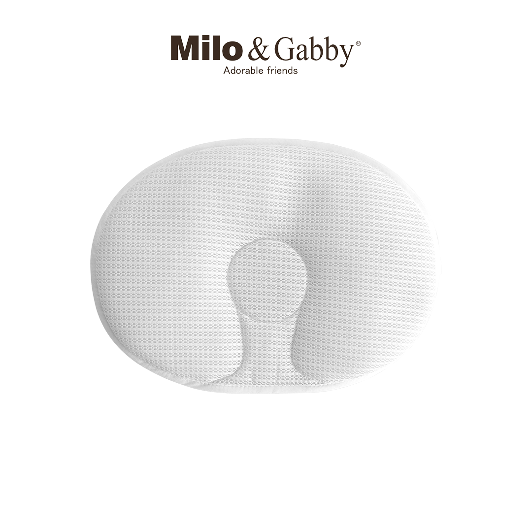 Milo & Gabby Newborn 3D Mesh Pillow