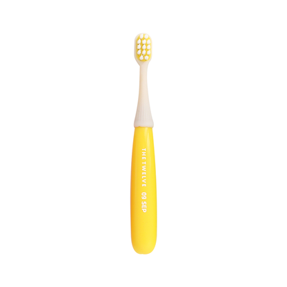 The Twelve Toddler Toothbrush in Vivid Color 1 piece (1-3 years old)