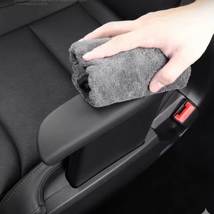 TESLA 2026 Model YL Non-Slip Second Row Armrest Silicone Cover Protector