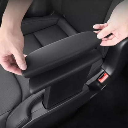 TESLA 2026 Model YL Non-Slip Second Row Armrest Silicone Cover Protector